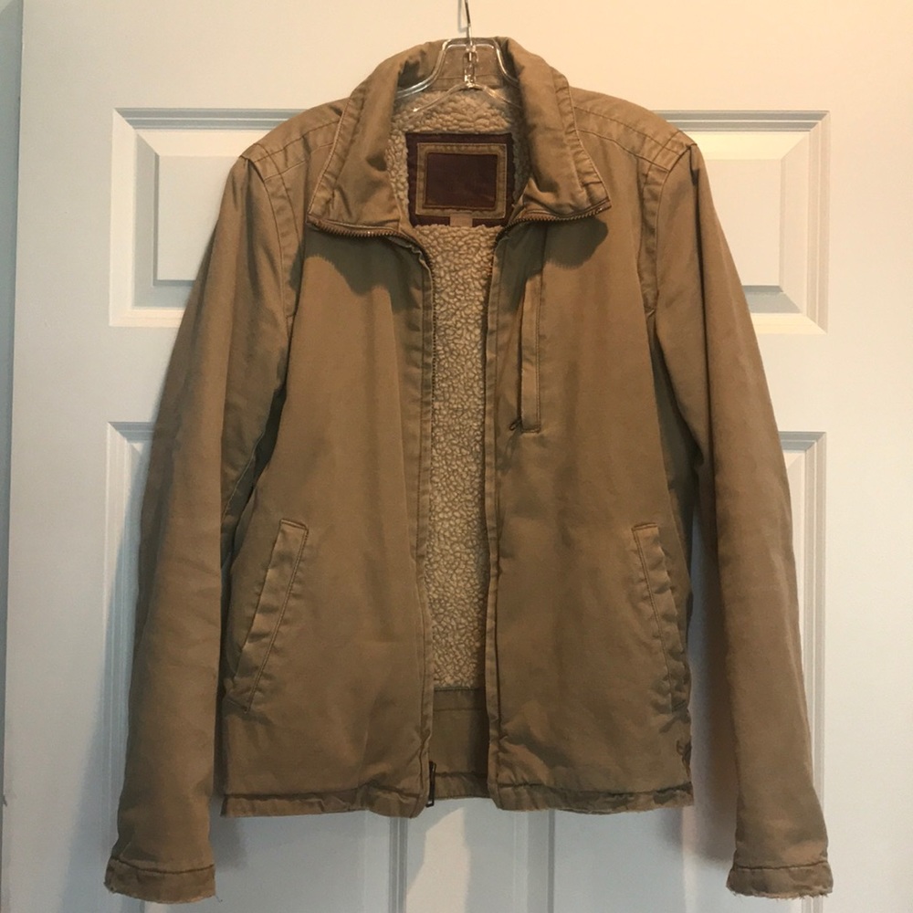 ❄️ winters comings! ⛄️ Men’s warm lined jacket